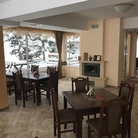 комплекс лебанов Hotel Yundola